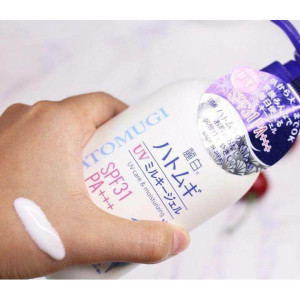 Sữa dưỡng thể Hatomugi UV care & moisturizing the uv milky gel